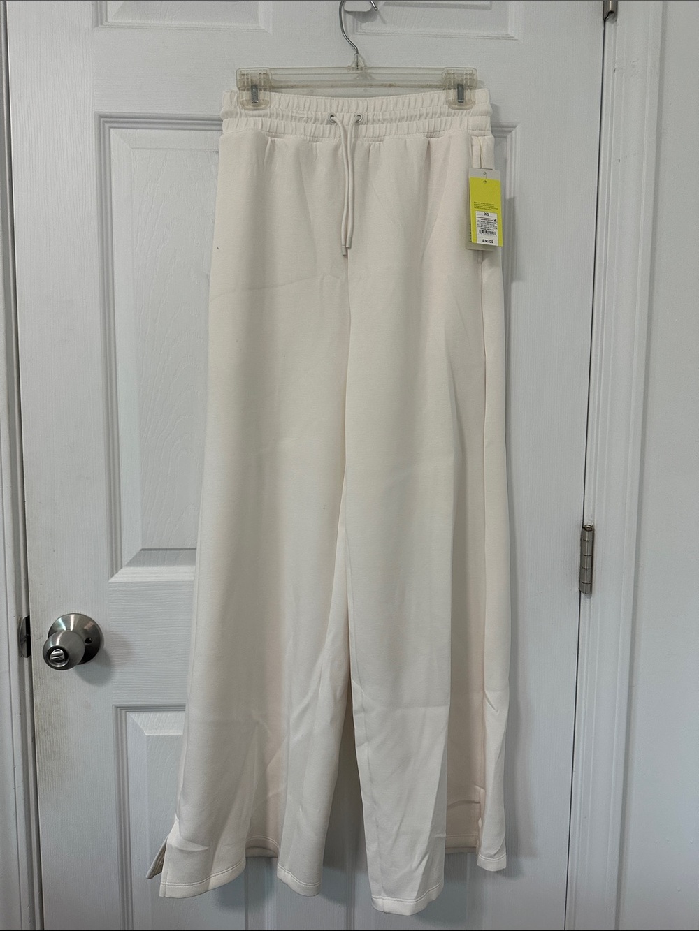 All in Motion - Women’s Sandwash Pull on Pants Cream